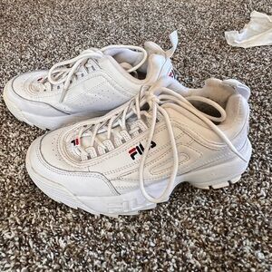 Fila disruptor white